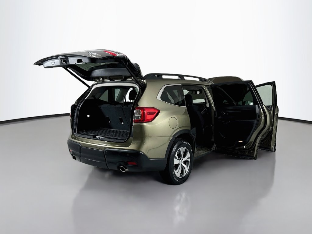 Used 2025 Subaru Ascent Premium AWD/4WD image 26