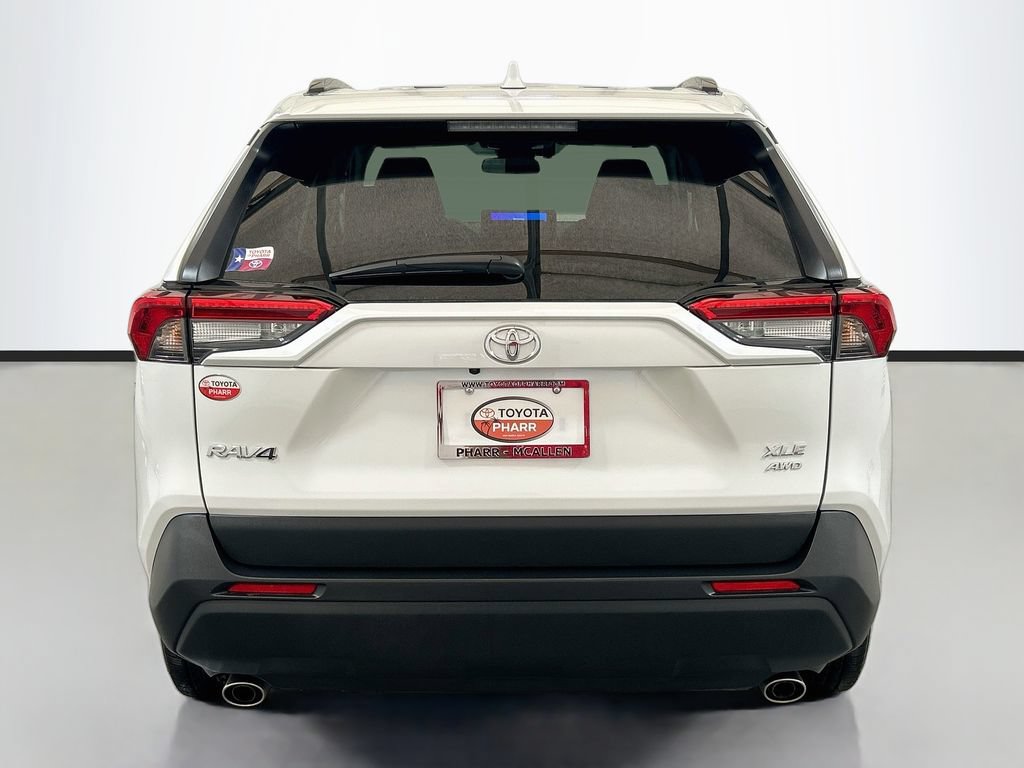 Used 2025 Toyota RAV4 XLE Premium w/ Weather Package AWD/4WD image 6
