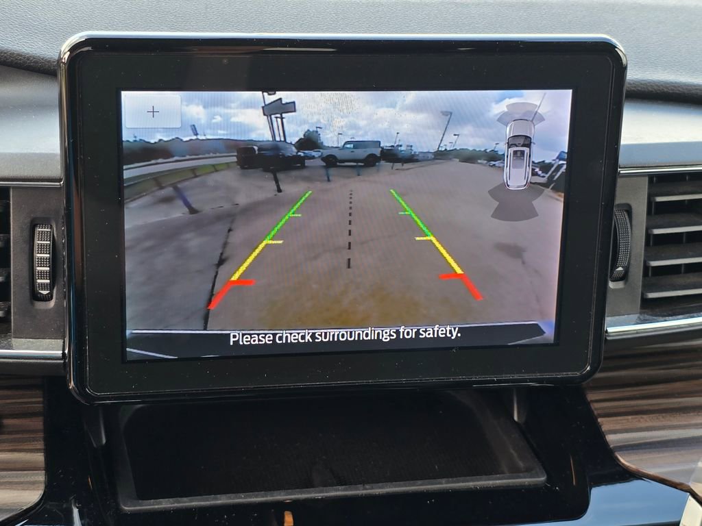 Used 2023 Ford Explorer Limited AWD/4WD image 27