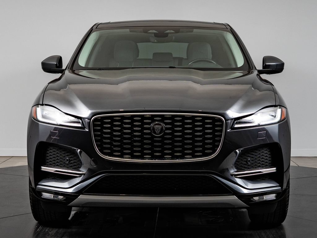 Used 2023 Jaguar F-PACE S AWD/4WD image 2