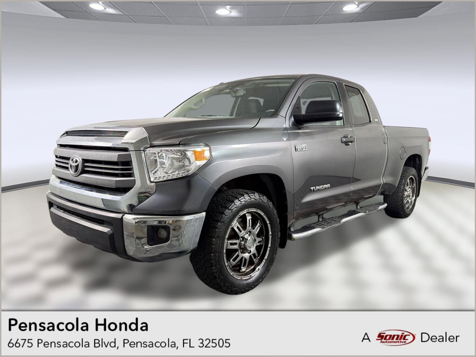 Used 2015 Toyota Tundra SR5 w/ SR5 Upgrade Package RWD image 1