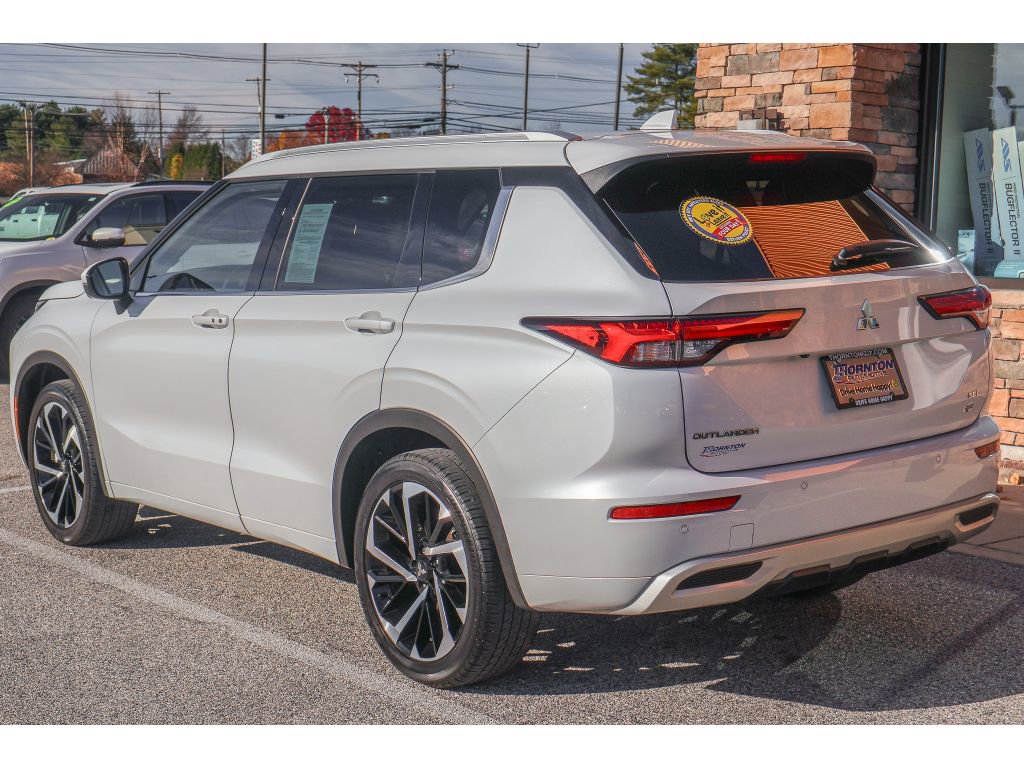 Used 2023 Mitsubishi Outlander SEL 40th Anniversary image 5