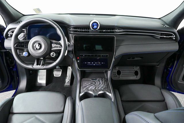 New 2026 Maserati Grecale Folgore AWD/4WD image 21