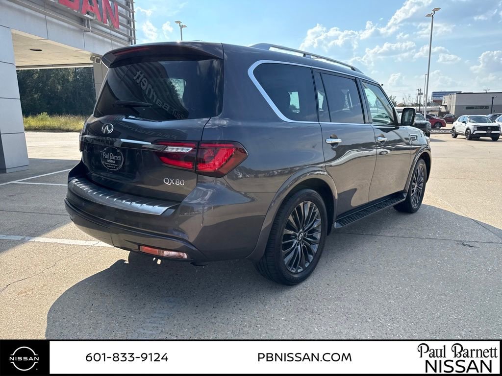 Used 2023 INFINITI QX80 Premium Select w/ Cargo Package image 17