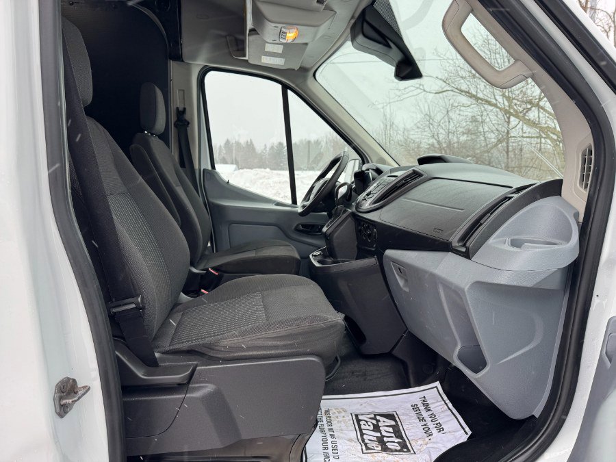 Used 2019 Ford Transit 250 T-250 130 Med Rf 9000 GVWR Sl w/ Interior Upgrade Package image 18