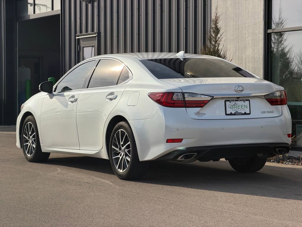 Used 2017 Lexus ES 350 w/ Premium Package image 3