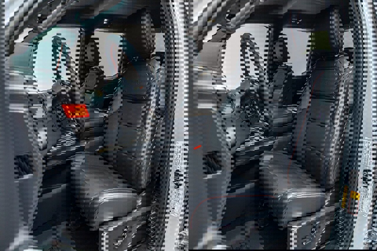 Used 2025 Ford F150 Raptor image 27