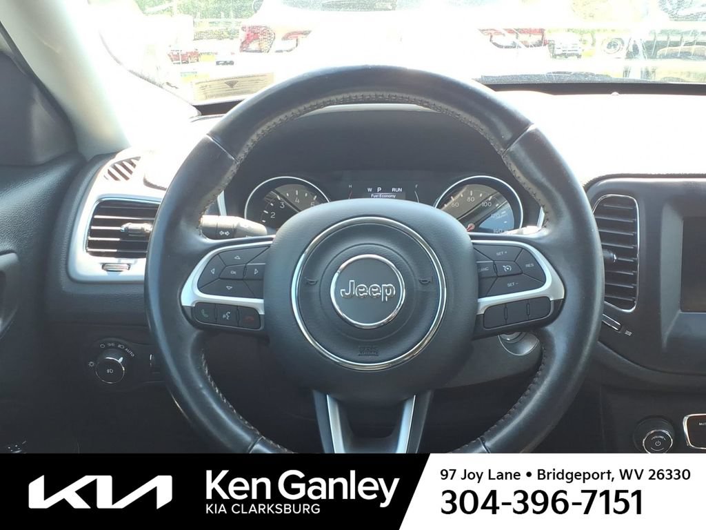 Used 2020 Jeep Compass Latitude AWD/4WD image 22