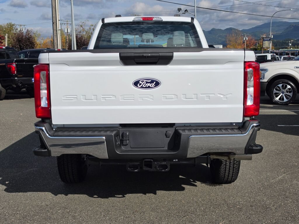 New 2027 Ford F350 XL AWD/4WD image 4