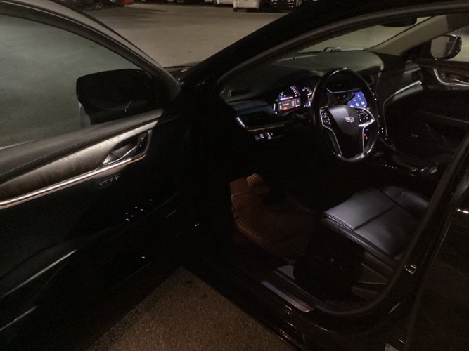 Used 2018 Cadillac XTS Luxury w/ Driver Awareness Package image 7