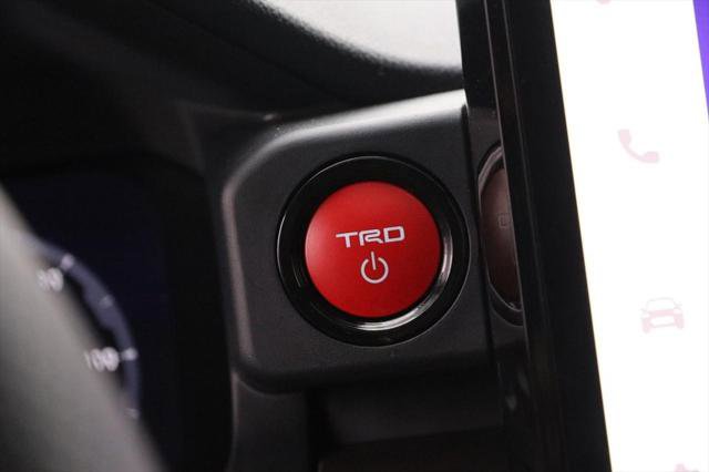 Certified 2024 Toyota Tacoma TRD Off-Road image 15