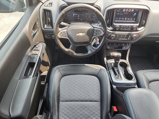 Used 2017 Chevrolet Colorado Z71 AWD/4WD image 7