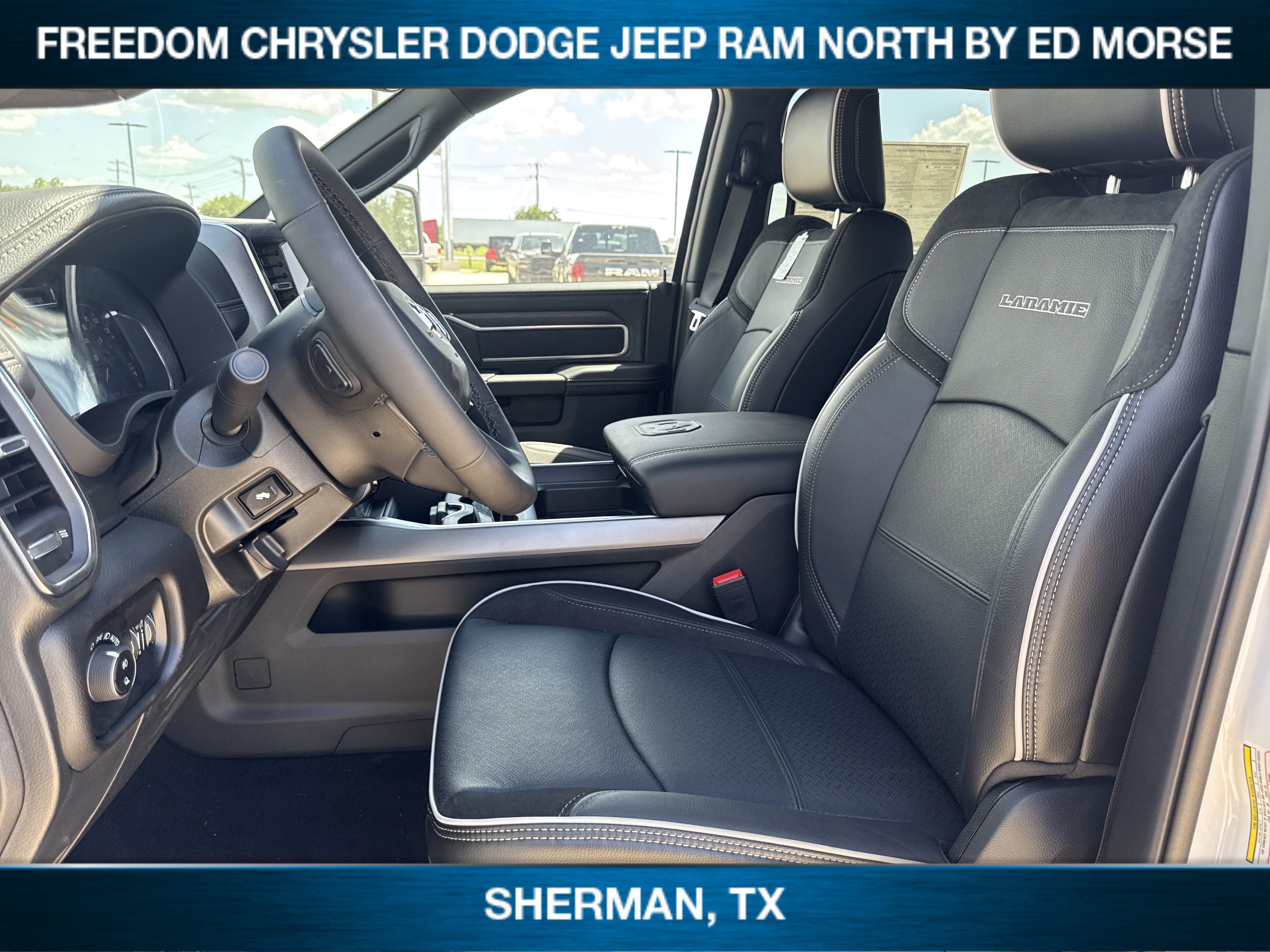 Used 2025 RAM 2500 Laramie AWD/4WD image 37
