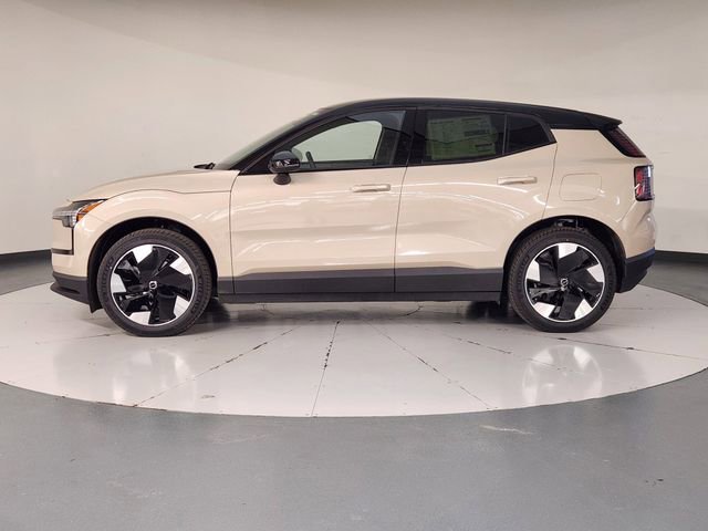 New 2026 Volvo EX30 Plus w/ Climate Package RWD image 5