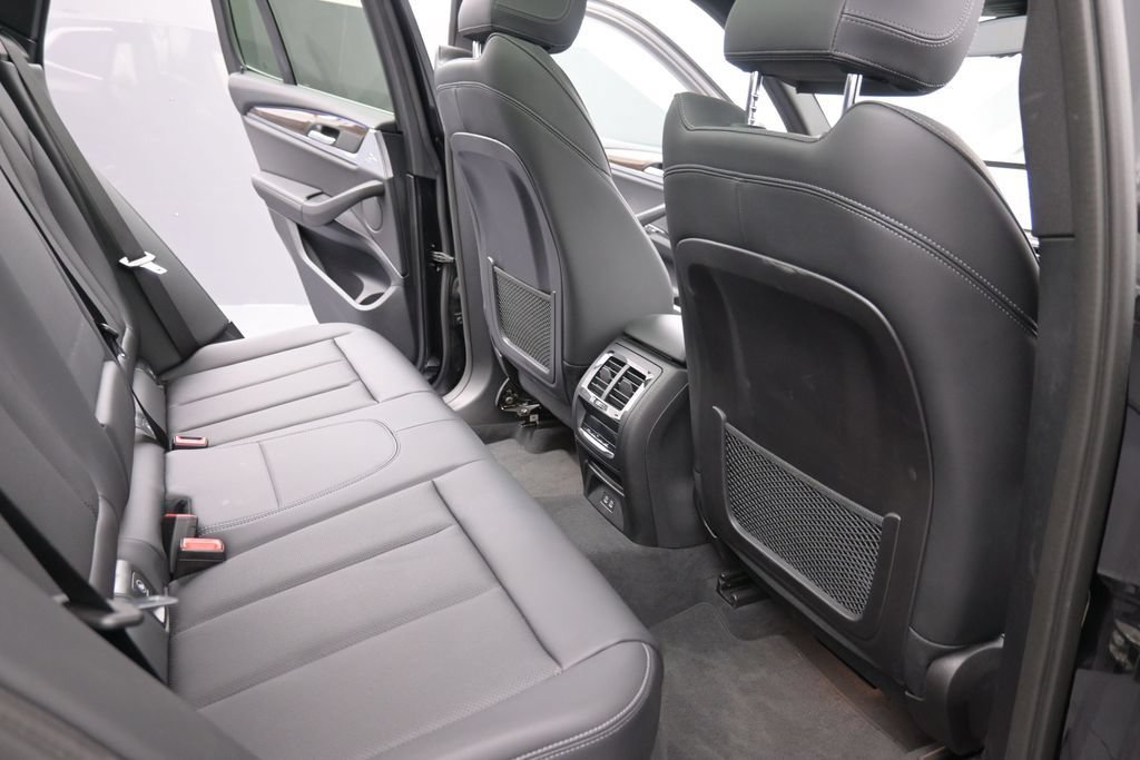 Used 2023 BMW X3 xDrive30i w/ Premium Package AWD/4WD image 18