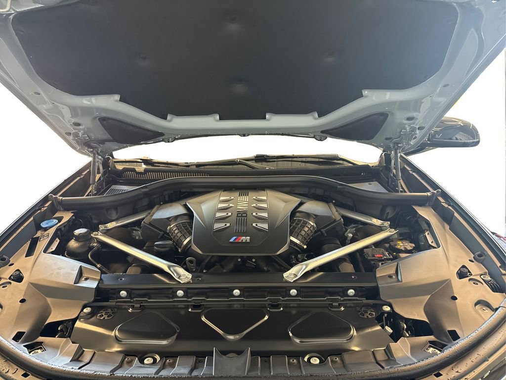 New 2026 BMW X7 M60i image 11