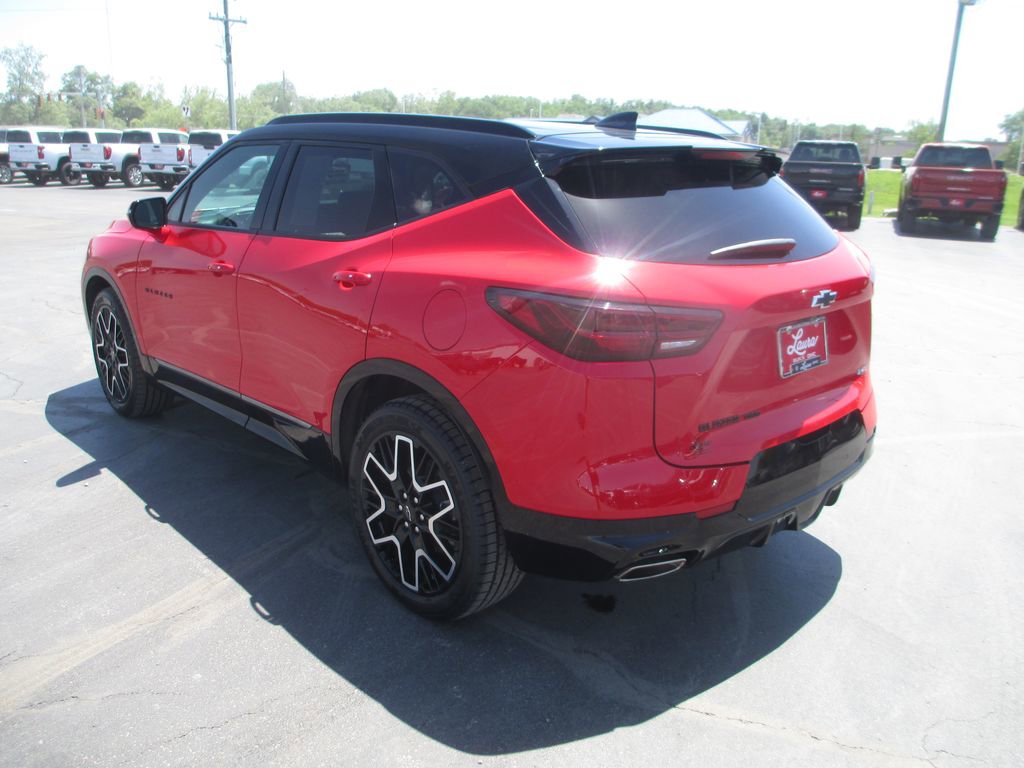 Used 2024 Chevrolet Blazer RS w/ Driver Confidence II Package AWD/4WD image 10