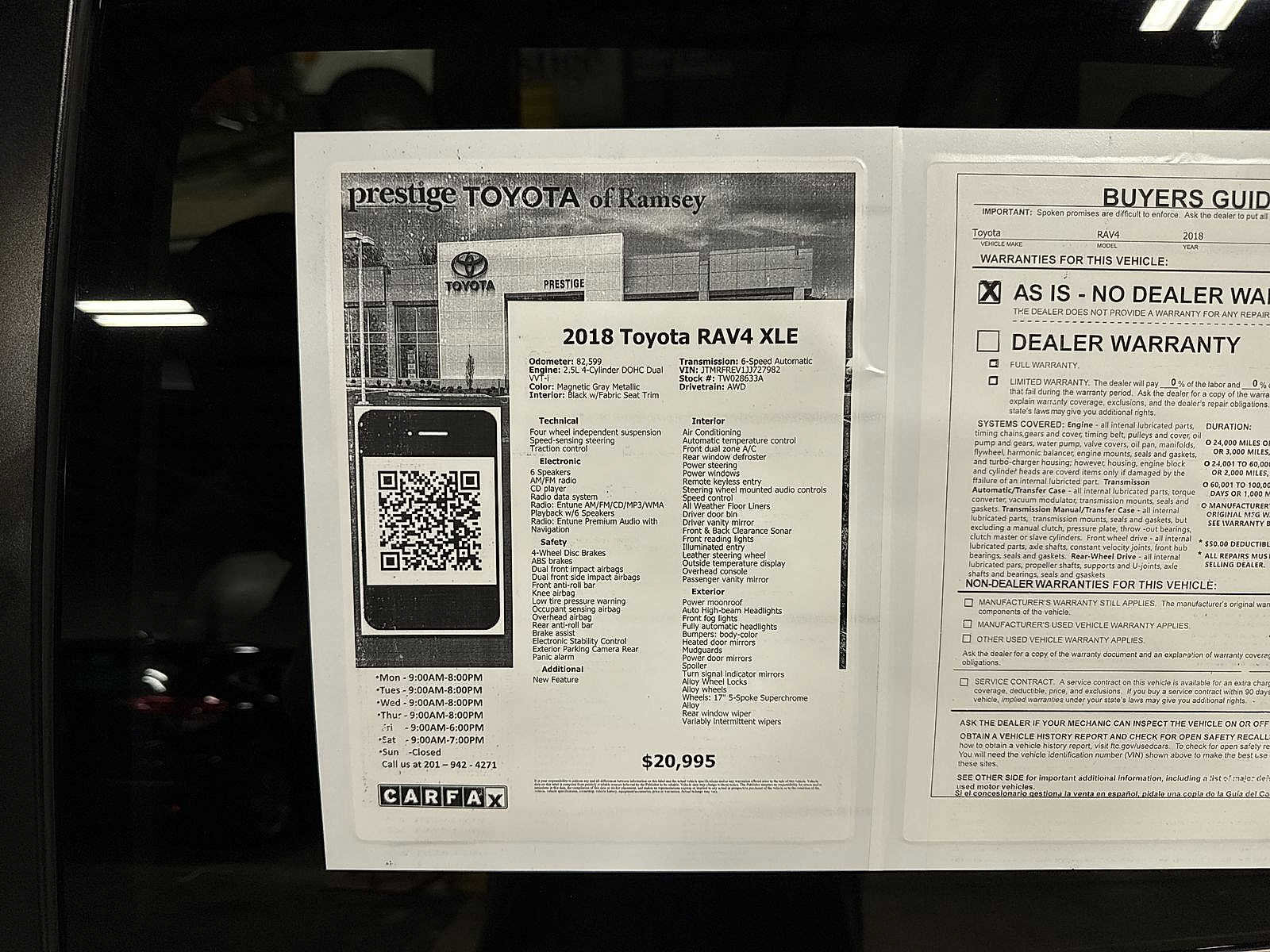 Used 2018 Toyota RAV4 XLE AWD/4WD image 12