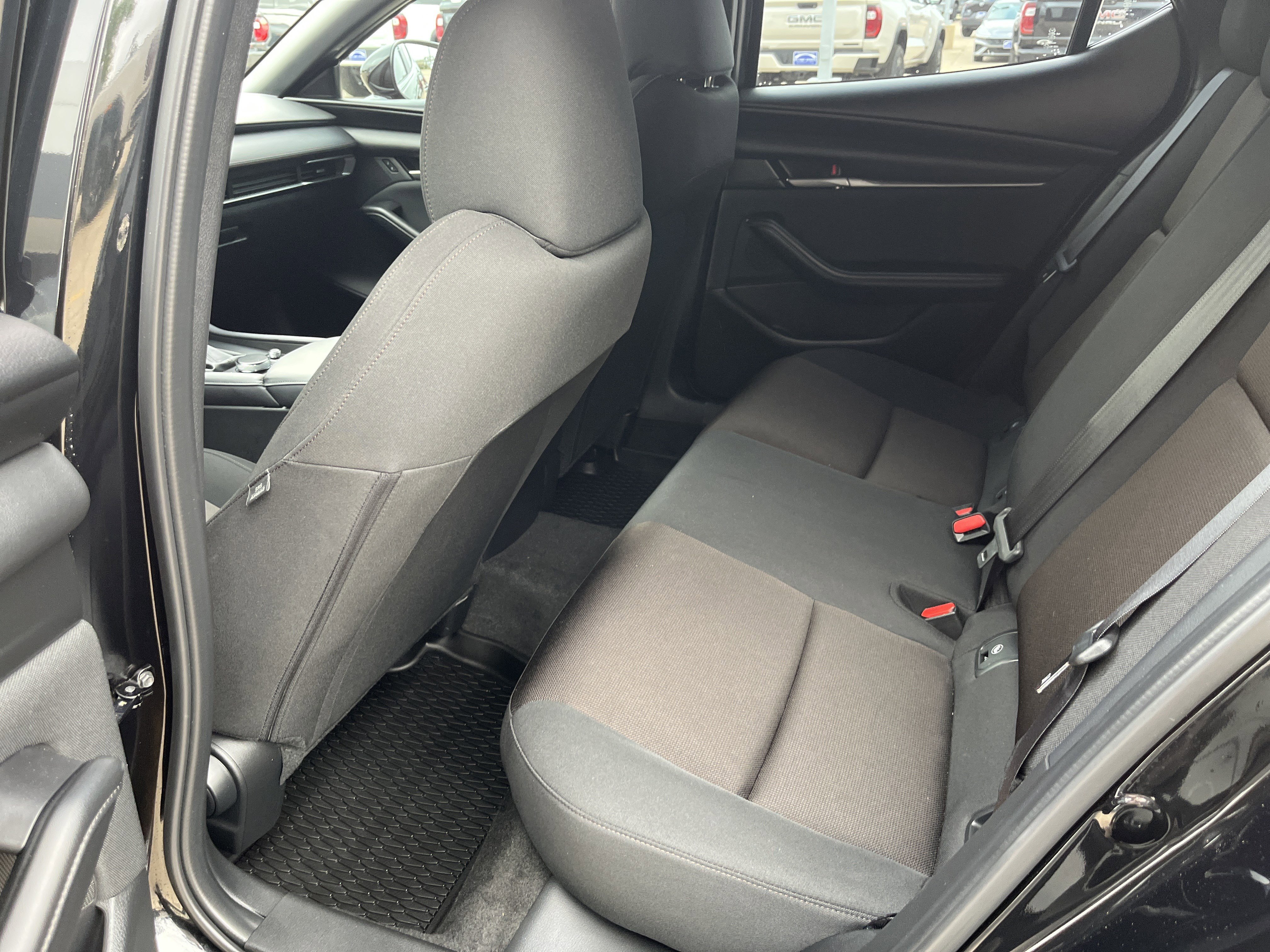 Used 2025 MAZDA MAZDA3 s image 10