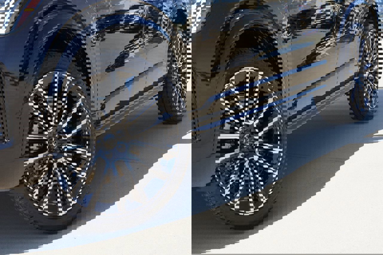 New 2026 Volvo XC90 B6 Ultra w/ Protection Package Premier image 10