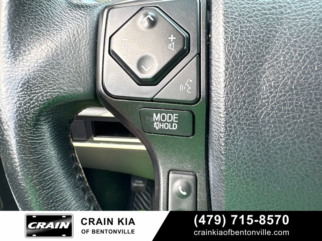 Used 2018 Toyota Sequoia SR5 AWD/4WD image 24
