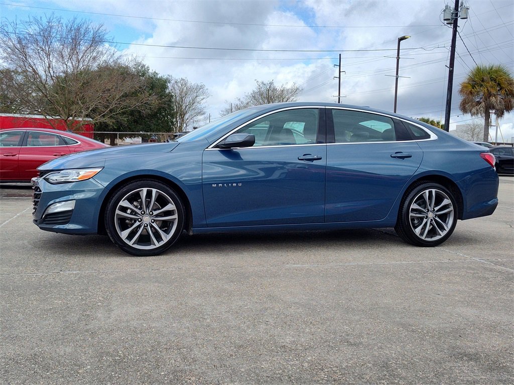 Used 2024 Chevrolet Malibu LT image 3