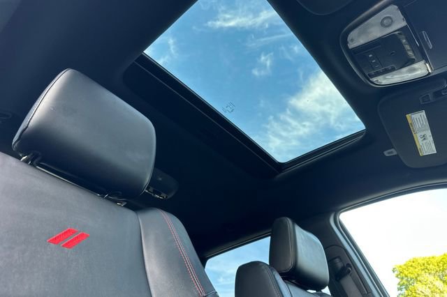 Used 2023 Dodge Durango GT image 18