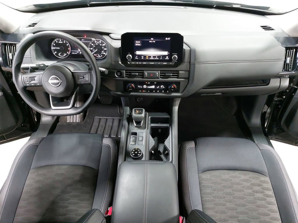 Certified 2025 Nissan Pathfinder S image 9