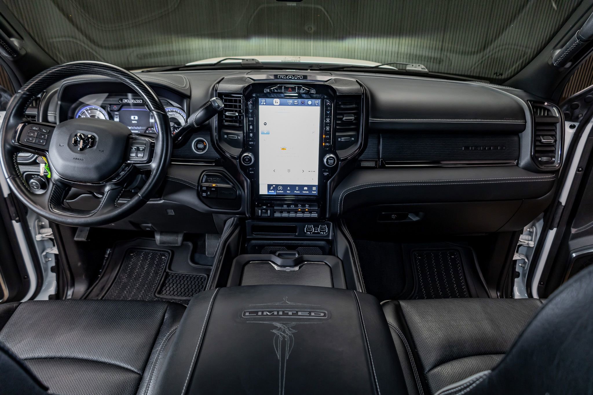 Used 2022 RAM 2500 Limited w/ Night Edition image 17