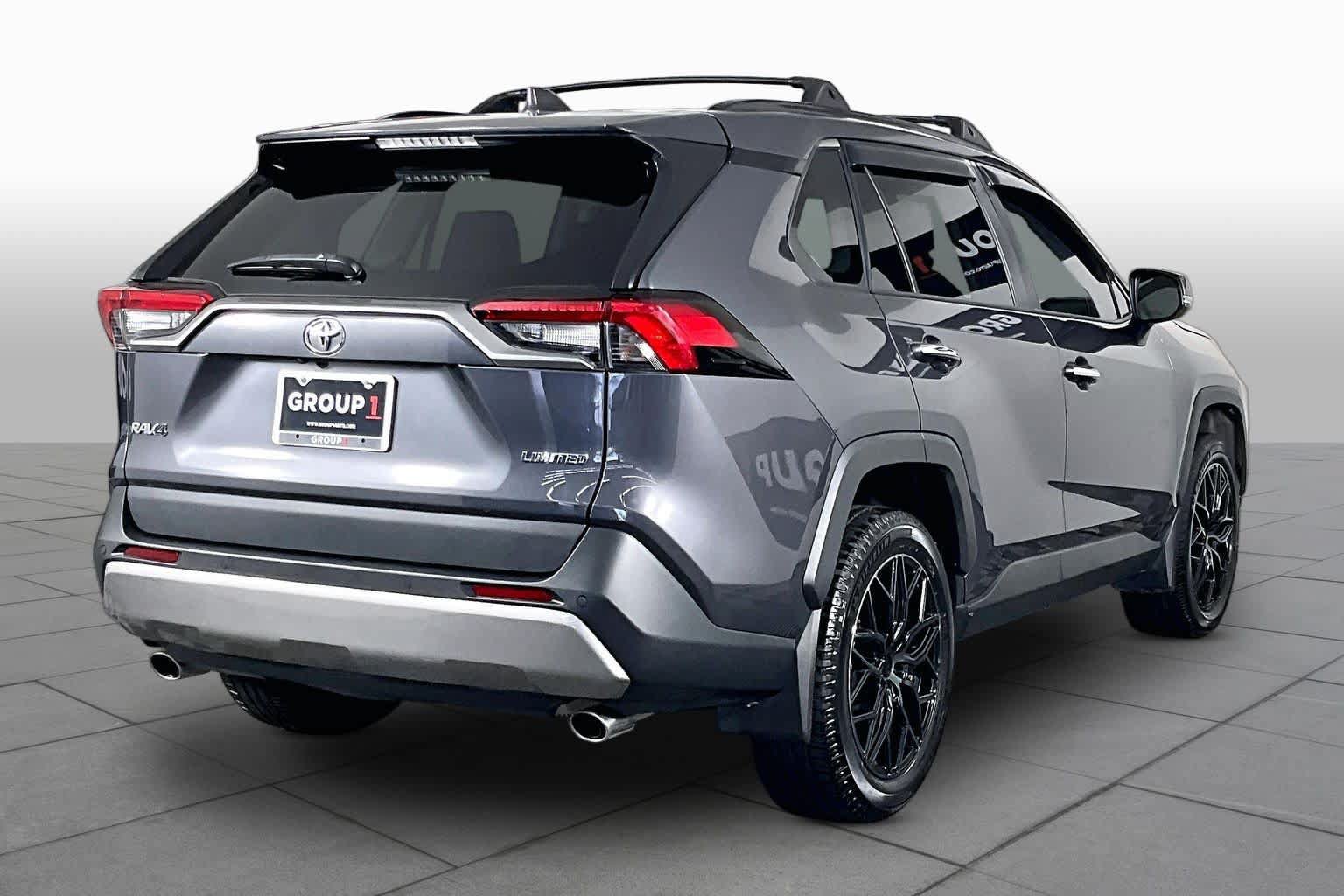 Used 2023 Toyota RAV4 Limited FWD image 13