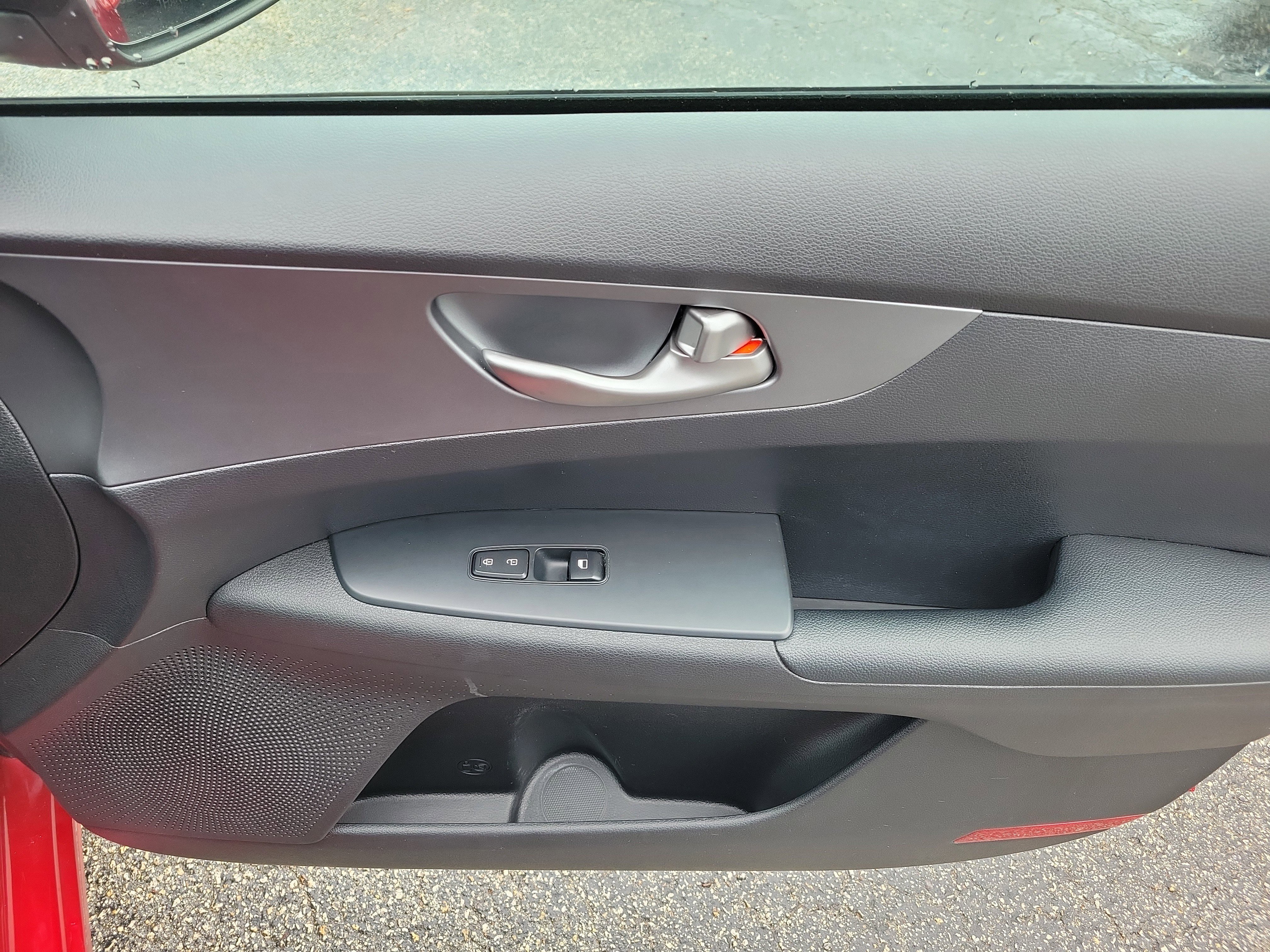 Used 2021 Kia Forte LXS image 10