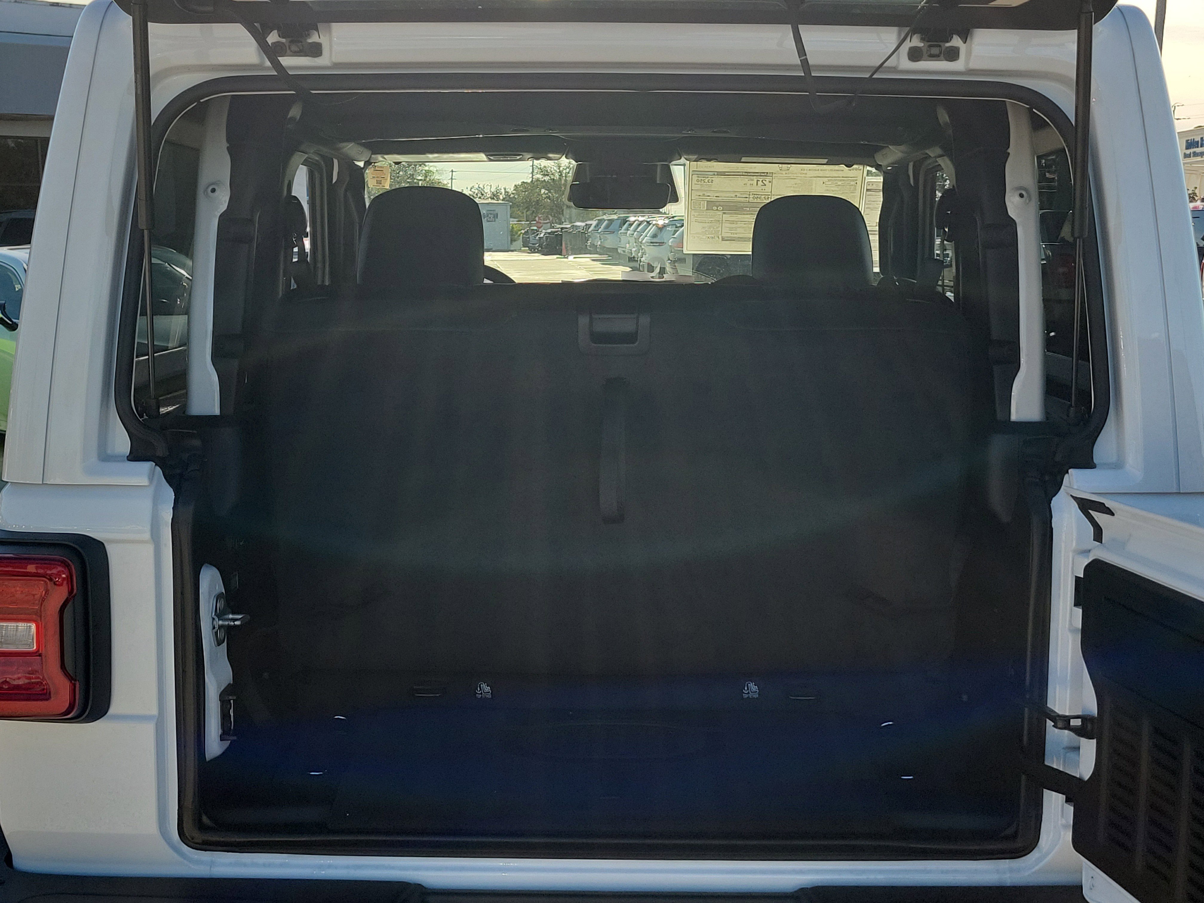 New 2026 Jeep Wrangler Rubicon image 5