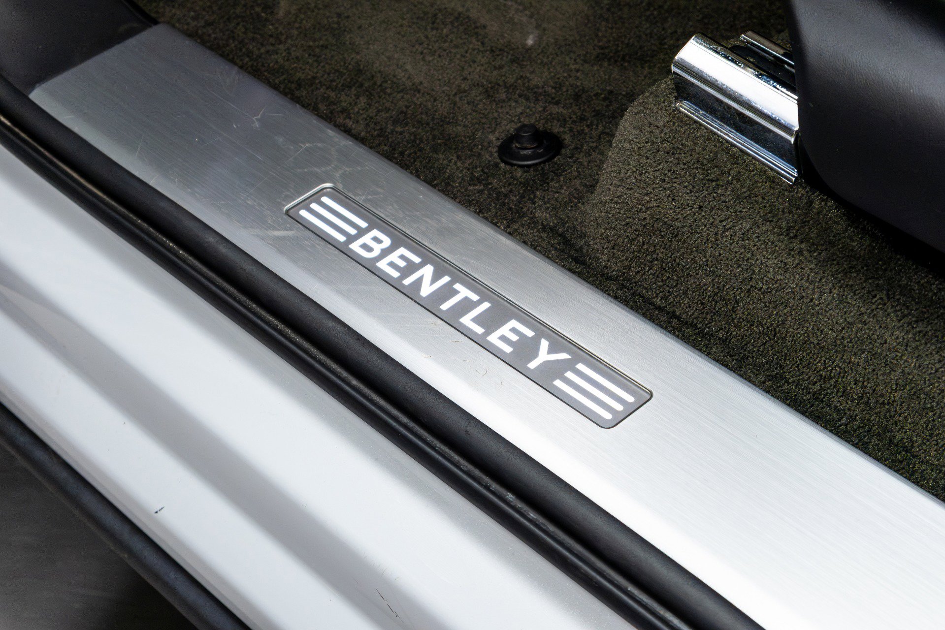 Used 2021 Bentley Bentayga w/ First Edition Specification image 63