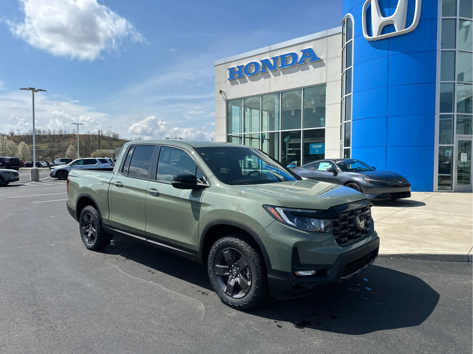 New 2026 Honda Ridgeline TrailSport image 2