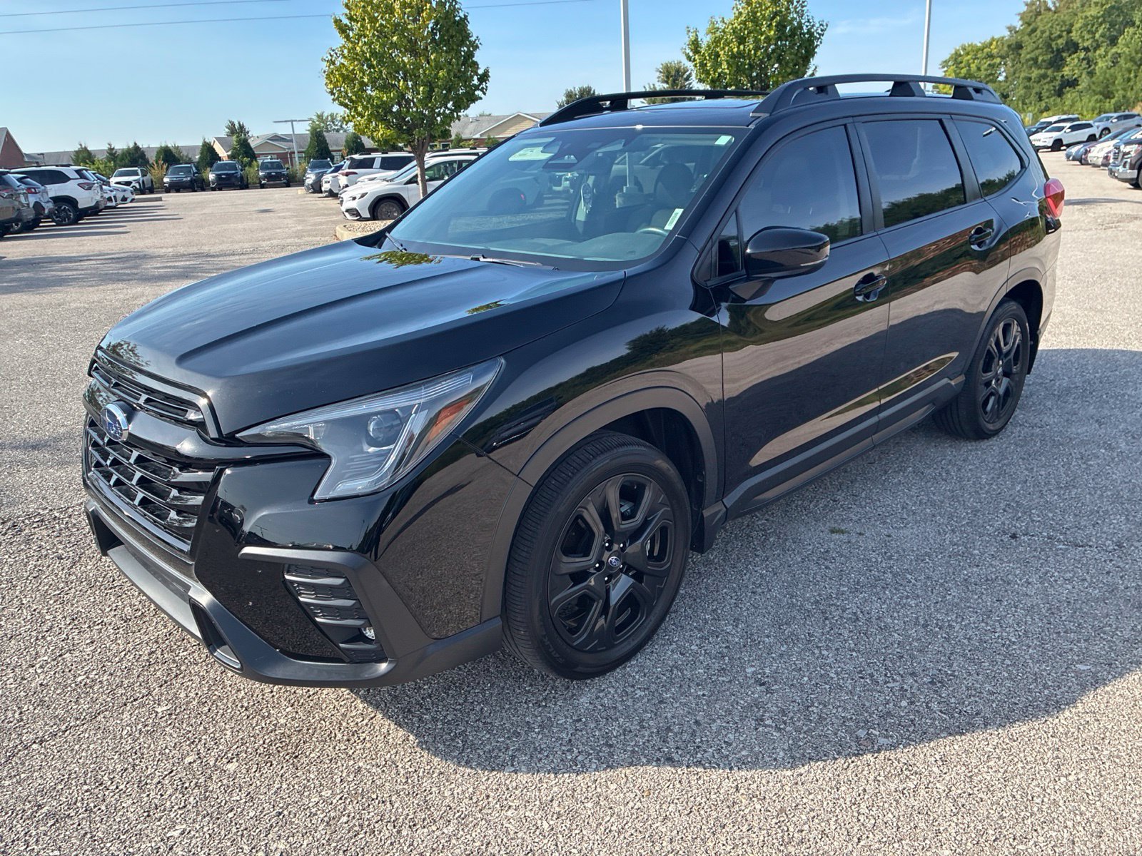 Used 2024 Subaru Ascent Onyx Edition AWD/4WD image 5