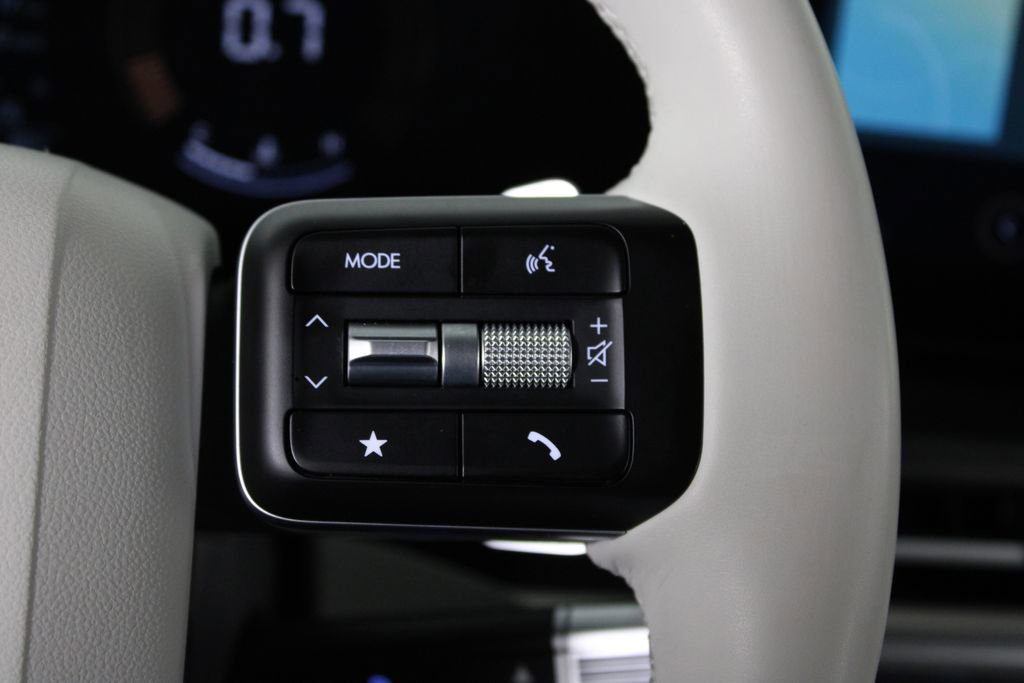 Used 2026 Hyundai Santa Fe SE image 28