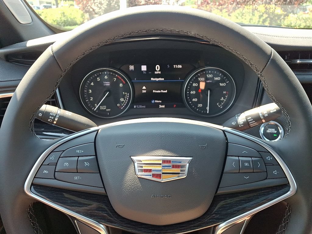 New 2026 Cadillac XT5 Premium Luxury w/ Driver Assist Package AWD/4WD image 9