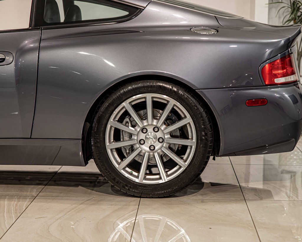 Used 2006 Aston Martin Vanquish S image 7