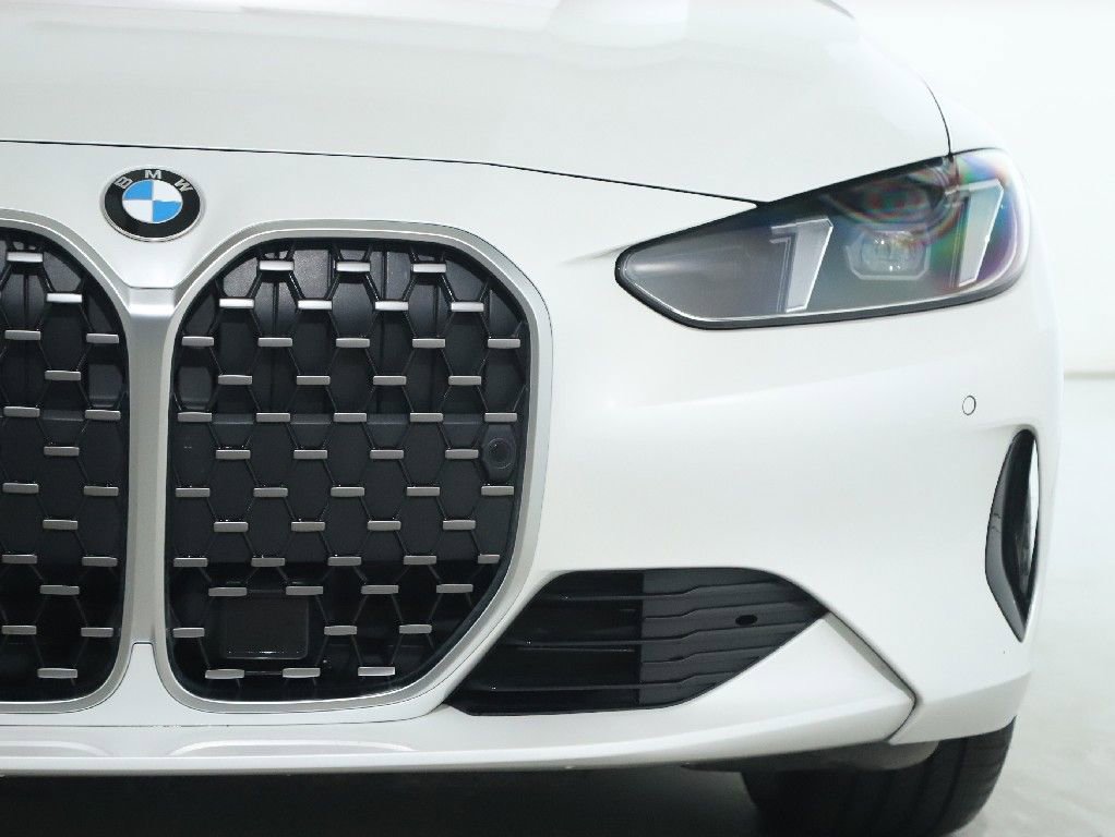 Certified 2026 BMW 430i xDrive Coupe w/ Driving Assistance Package image 8