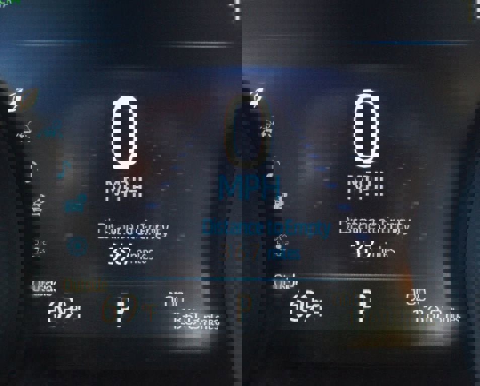 Used 2024 Toyota Camry XSE image 4