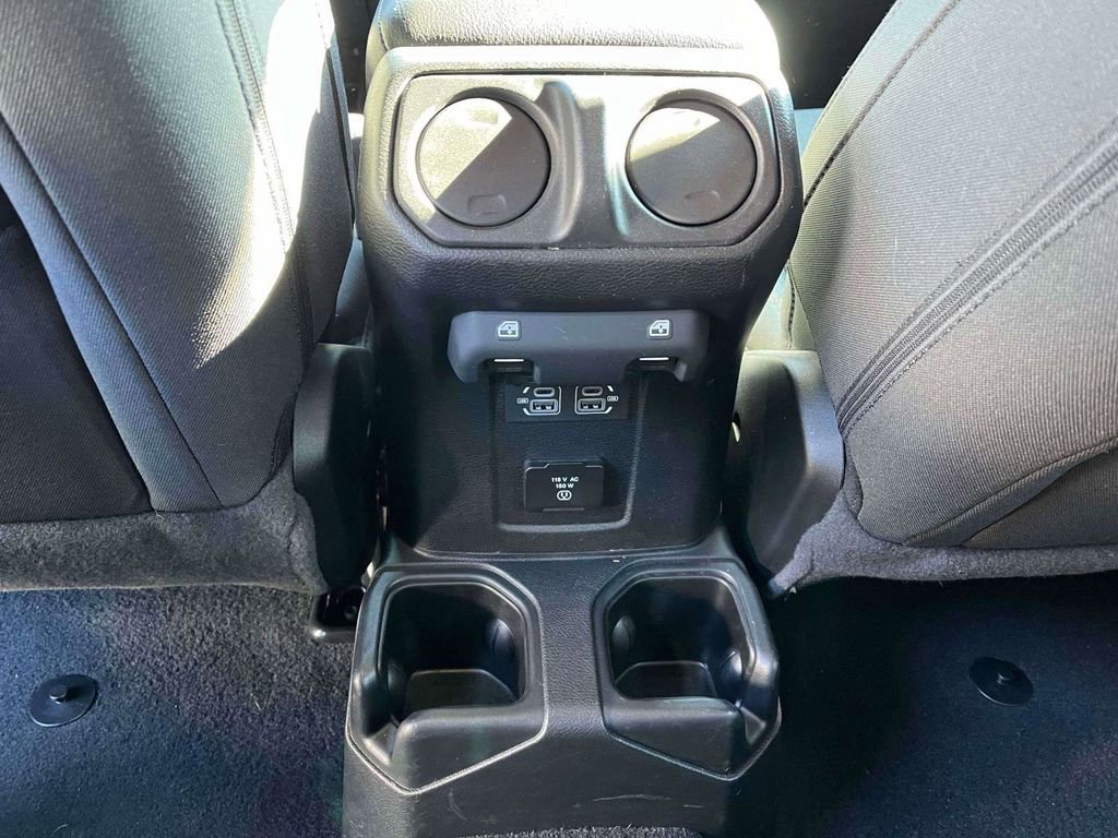 Used 2021 Jeep Wrangler Unlimited Sport image 4
