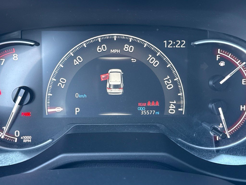 Certified 2023 Toyota RAV4 LE FWD image 24