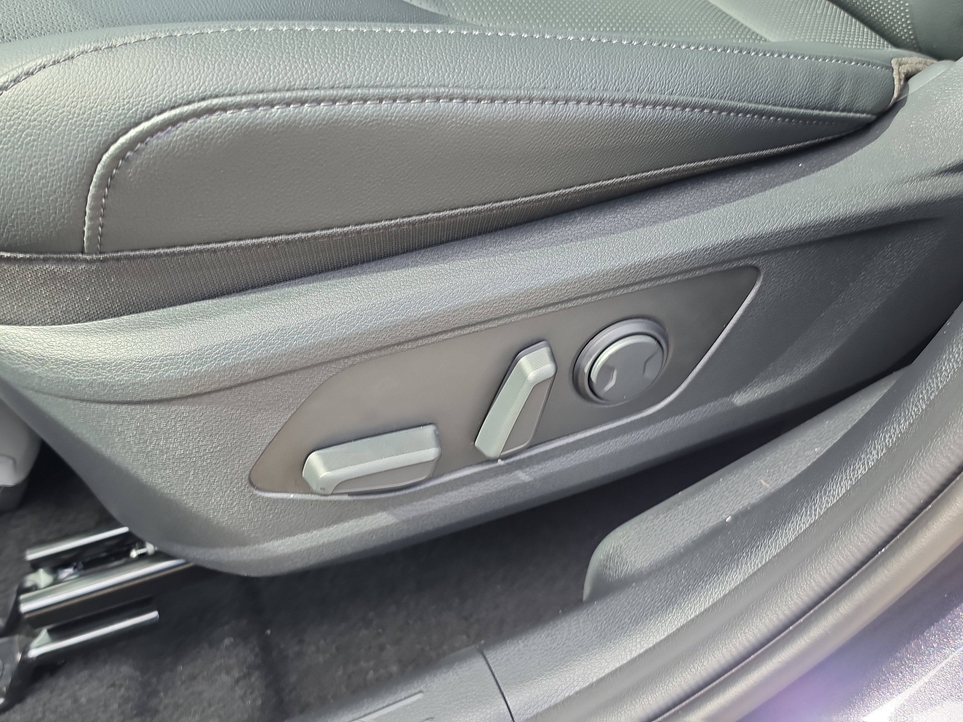 New 2027 Kia Sportage EX FWD image 21