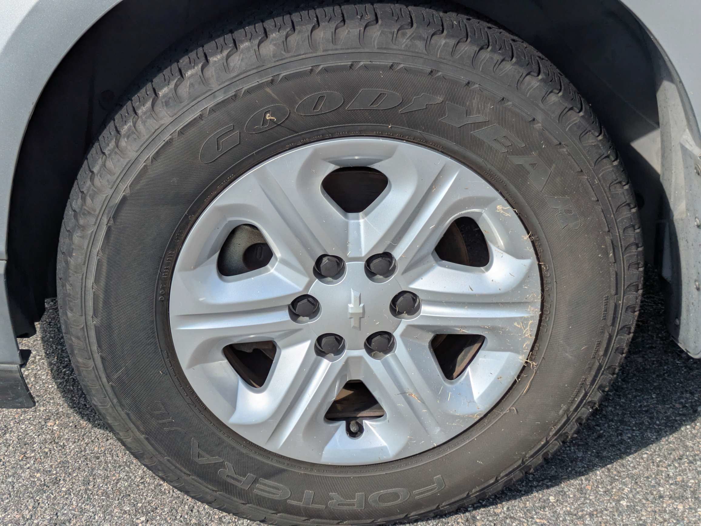 Used 2012 Chevrolet Traverse LS FWD image 10