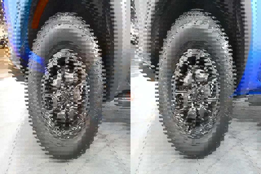 Used 2024 Nissan Frontier PRO-4X w/ Pro Premium Package image 37