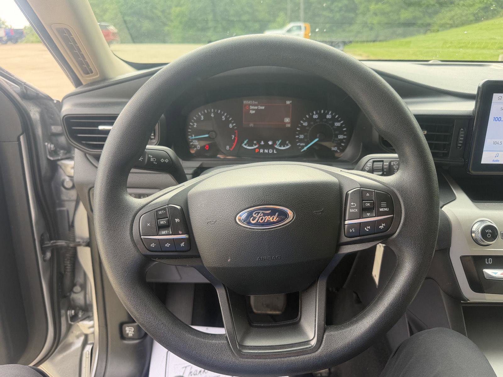 Used 2021 Ford Explorer 4WD w/ Class III Trailer Tow Package image 17