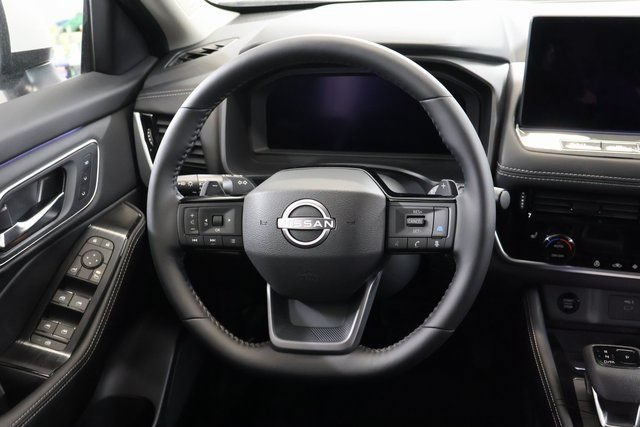 New 2026 Nissan Rogue Platinum AWD/4WD image 11