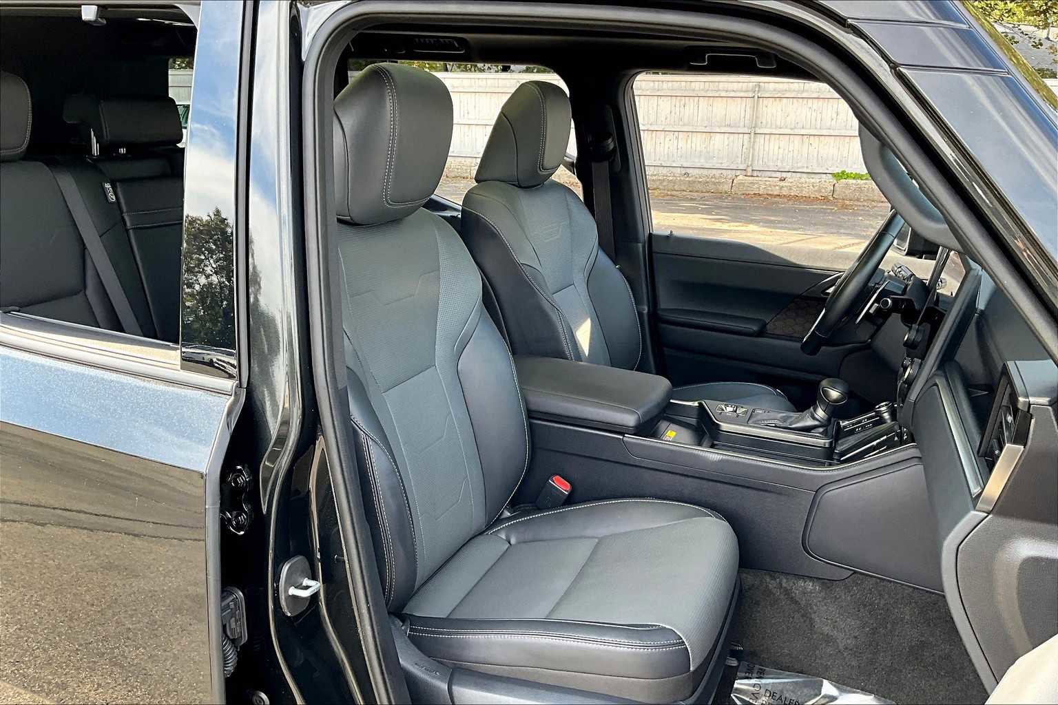 Used 2024 Lexus GX 550 Luxury+ image 8