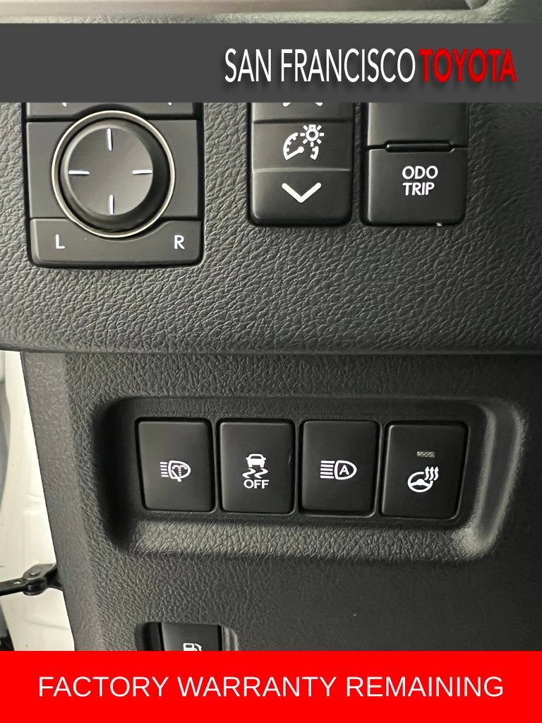 Used 2022 Lexus GX 460 Premium w/ Premium Package AWD/4WD image 37