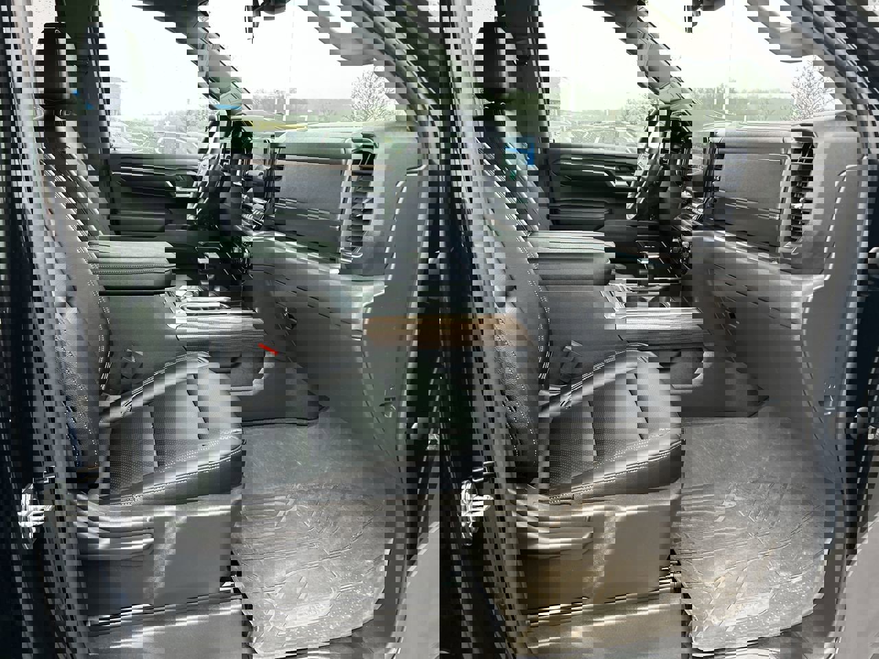 Used 2023 Chevrolet Silverado 1500 LT Trail Boss image 15